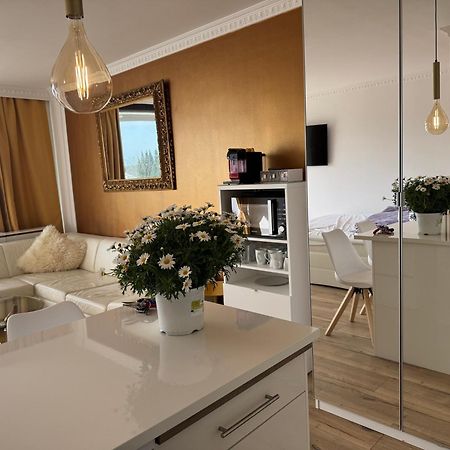 Tiffany'S Ferienapartments Sind Alles, Ausser... Gewoehnlich!!! Timmendorfer Strand Eksteriør bilde